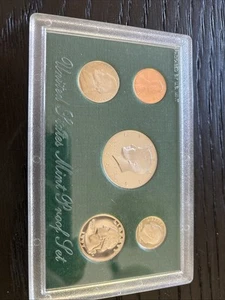 1997 Clad Proof Set U.S. Mint Original Government Packaging Original Gov Package - Picture 1 of 3