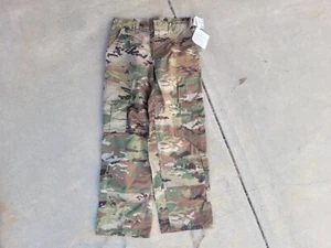 USGI US Army Flame Resistant Multicam OCP Combat Pants Trousers Small Short - Picture 1 of 1