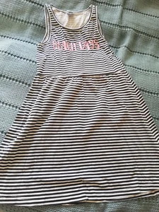 Kleid Sommer gr 134/140 Mädchen Y. F. G. Gestreift Beach Day Schriftzug - Bild 1 von 3