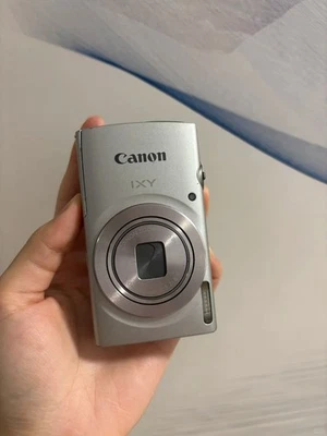 Canon PowerShot IXY 200 Silver ELPH 185 Digital Camera 20MP 8x Zoom 1DayShip - Image 1 of 4