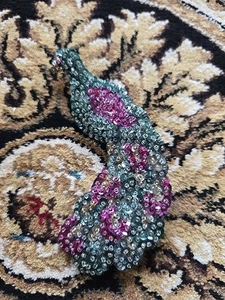 Vintage Statemtent 5" Sequin & Glass Beaded Felt Peacock Bird Pillow Brooch - Picture 1 of 4