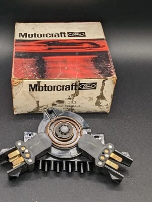 NOS 1975 LINCOLN MARK IV FORD THUNDERBIRD W/ ATC A/C DAMPER DOOR SWITCH - Image 1 of 4