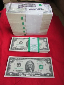 ✯RARE✯ NEW Uncirculated Consecutive Two Dollar Bill Crisp $2 Note 1976 - 2017 ✯ - Picture 1 of 3