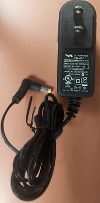 Vertex новый OEM VAC-20B настольное зарядное устройство с источником питания для VX-410 и VX-420 SRS радио - Изображение 1 из 4