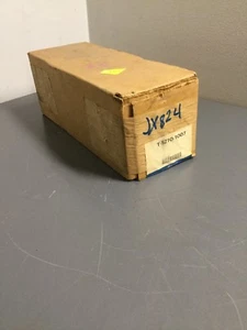 NEW, JOHNSON CONTROLS, T-5210-1007, TEMP TRANSMITTER, 50 TO 150F. (11F-1) - Picture 1 of 4