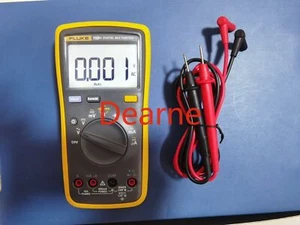 Fluke Digital Multimeter 15B + Instrument Automatikbereich AC/DC 1000V Spannung - Bild 1 von 2