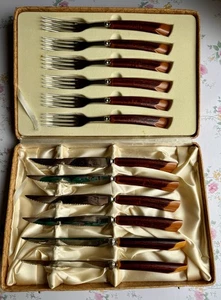 Glo Hill Forks Knives Set 6 Box Antler Faux Bone Handles bakelite Catalin Brown - Picture 1 of 13