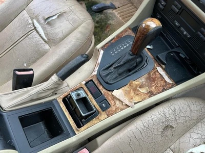 528I      1999 Transmission Shift 104917471 - Image 1 of 4