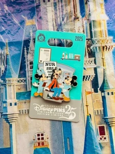 2025 Disney Parks Nurses Day Mickey Mouse Minnie Mouse Goofy Pin LR - Picture 1 of 1