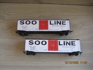 LIFELIKE Model Railways 2 BOGIE SOO LINE BOX WAGONS TYCO style couplings - Picture 1 of 2