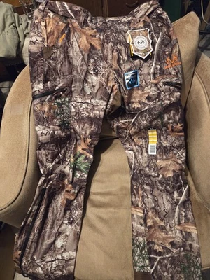 New Mossy Oak Realtree Edge Men’s Scent Control Pants Cargo Zip Pockets Size M  - Image 1 of 4