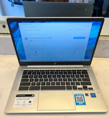 HP Chromebook 14" 14A-NA0010NR CELERON N4020 1.1GHz 4GB RAM 32GB eMMC Chrome OS - Image 1 of 4