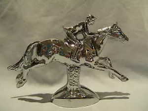 HORSE AND RIDER / SHOW JUMPER BONNET MASCOT, CHROME PLATED - Picture 1 of 3