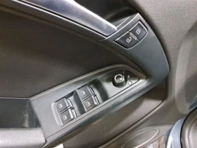 Interruptor ventana puerta delantera lado conductor Lh 2010 A5 Audi Sku#3992903 Foto 1 de 4
