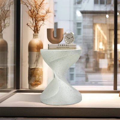 Mesa auxiliar de hormigón ligera de forma retorcida única mesa de centro patio exterior Foto 1 de 4