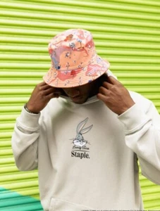 Staple Pigeon Looney Tunes Collaboration Bucket Hat Size LG/XL - Picture 1 of 2