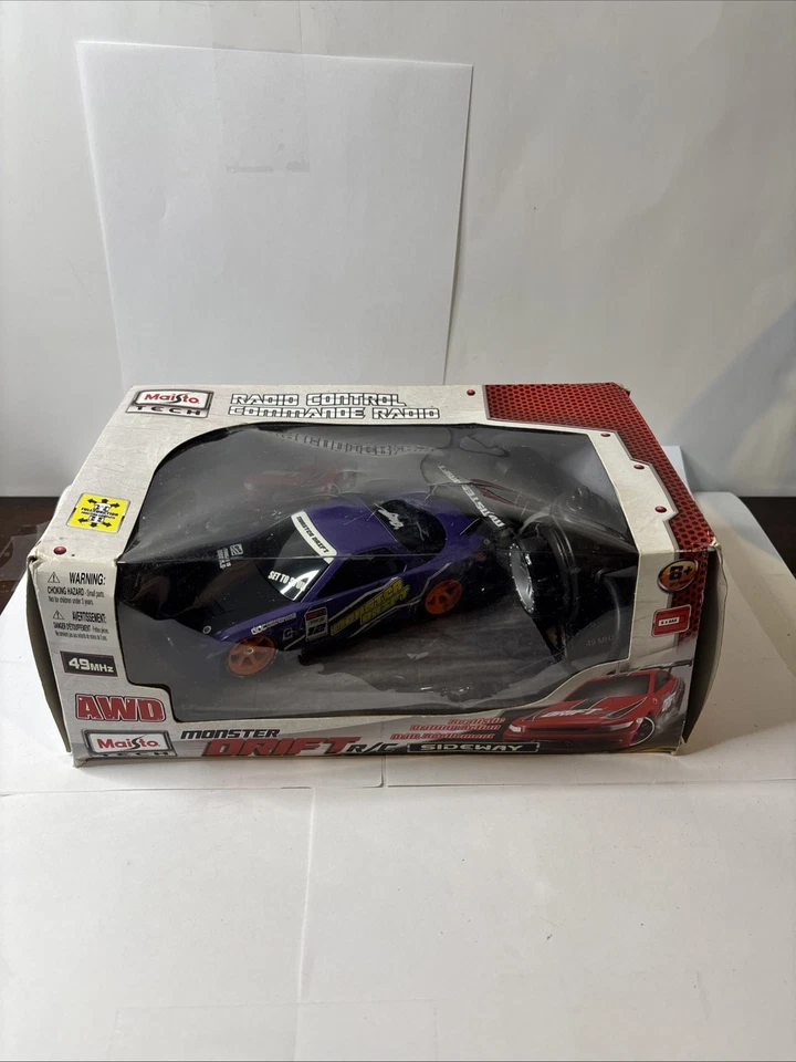 MAISTO TECH R/C Sideway AWD 49 MHz Drifting Car #81161 - Image 1 of 4