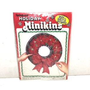 Springmaid Holiday Minikins poinsettia Christmas wreath fabric cut sew stuff - Picture 1 of 2
