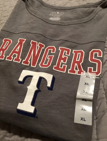 Womens Texas Rangers T-Shirts Size X-Large By Genuine Merchandise NWT Cover