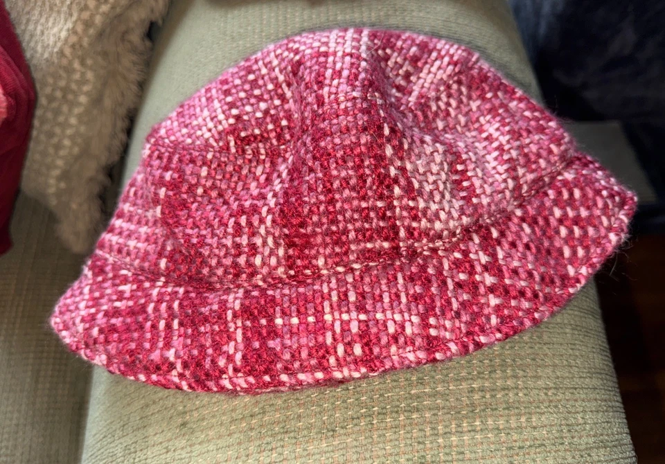 BETMAR New York Mujer Talla Única Borgoña Chenille Cubo Tejido Embalable Limpio Foto 1 de 4