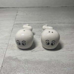 salt and pepper shakers - Picture 1 of 4