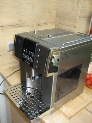 DeLonghi Prima Donna ESAM 6600 cafetera automática pieza de repuesto manitas DEFECTUOSO - Imagen 1 de 4