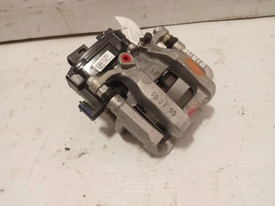 84871841 后乘客右卡钳 2024 凯迪拉克 XT6 11448300 — 第 1/4 张图片