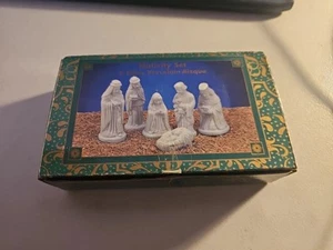 Nativity Set 6 Piece Porcelain Bisque - Picture 1 of 5