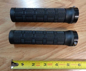 Lock-On Handlebar Grips Rubber MTB Mountain Bike Bicycle Cycling Ends ergonomic - Picture 1 of 1