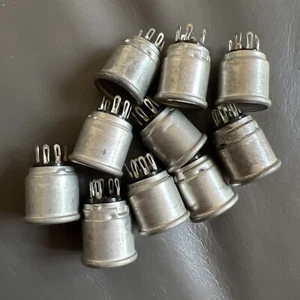 Lot Of 25: 7 Pin Audio Vacuum Tube Sockets - Picture 1 of 3