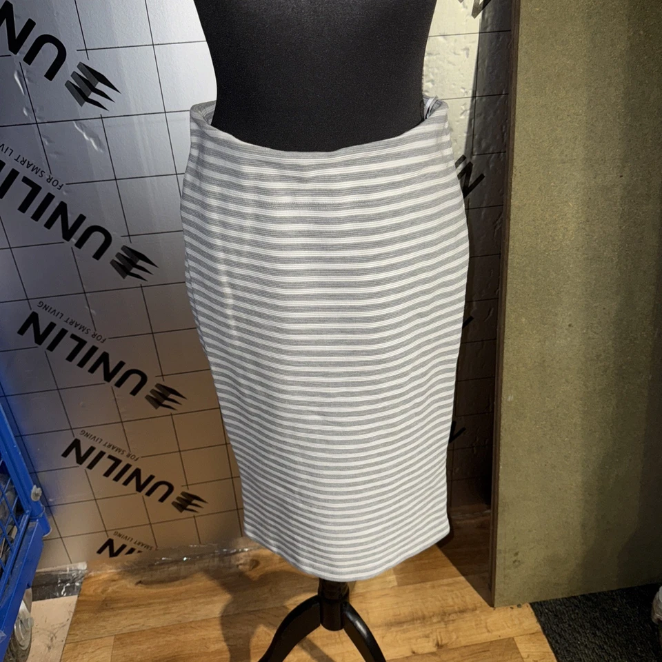 Joules Size 10 Grey Stripe Skirt Lot Bb - Image 1 of 1