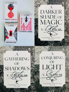 SIGNIERT A Darker Shade of Magic Trilogy von V.E. SCHWAB 1st Trade PB Editions - Bild 1 von 14