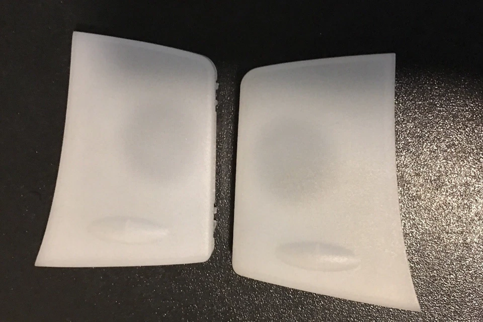 JUEGO DE CUBIERTA DE LENTE DOMO MAPA FRONTAL INFINITI G37 OEM 2008-2010 Foto 1 de 3