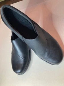 Clarks Shoes Womens 11 M Grasp High Slip Resistant Wedge Loafer Black Leather - Picture 1 of 8