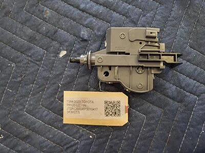 A/C Heater Blower Flap Door Actuator 2023 TOYOTA PRIUS LE 2.0L FWD - Image 1 of 4