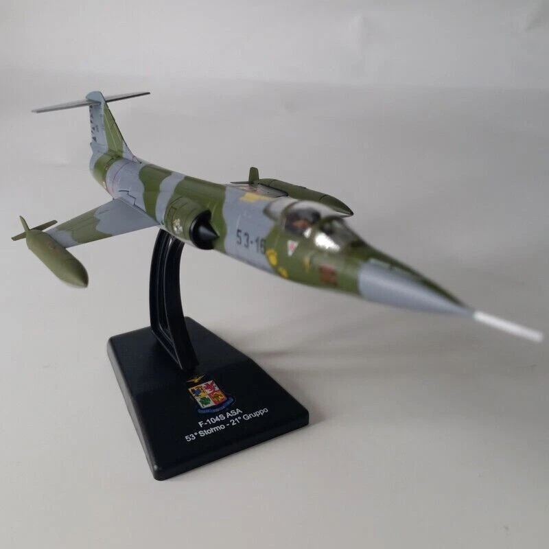 1:100 Lockheed F-104S ASA StarFighter Aircraft Model Diecast Military Collection - Image 1 of 4
