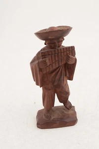 Pequeña talla de madera de hombre con capa de sombrero sartén pipa (A4L) pie sombrero mexicano - Imagen 1 de 8