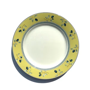 Royal Doulton Blueberry Salad Plate 7 5/8" Yellow Rim Blueberries Rope Border - Picture 1 of 4