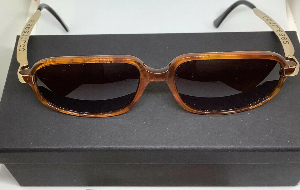VERY RARE VINTAGE COURREGES SUNGLASS GOLD/CARMEL/HONEY 9650 A.745 UNIQUE - Image 1 of 4