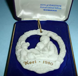 Gorham Joys of Christmas Story Noel 1980 Ornamento 5° Annuale Edizione Limitata - Foto 1 di 2