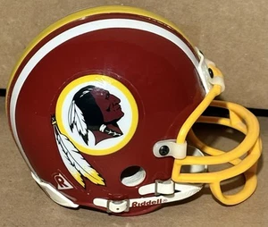 WASHINGTON REDSKINS Non-Speed Mini Helmet RIDDELL Throwback - Picture 1 of 4