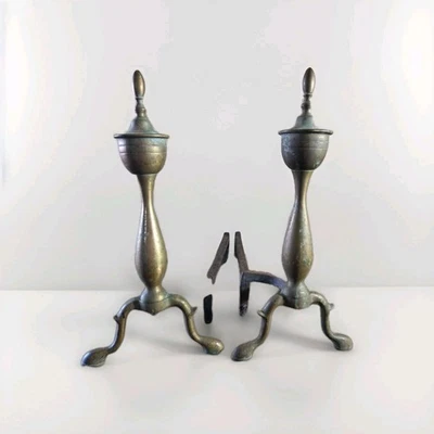 Vtg Brass Cast Iron Andiron Pair Fireplace Log Holder Patina Cottagecore  Foto 1 de 4