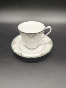 NORITAKE GREENBRIER • Taza y platillo - Imagen 1 de 5