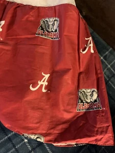 UNIVERSITY OF ALABAMA CRIMSON TIDE FOOTBALL FULL SIZE BED SKIRT DUST RUFFLE  B - Picture 1 of 5