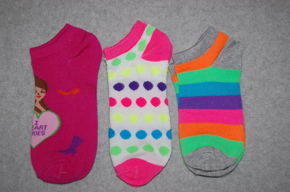Womens No Show Ankle Socks 3 PR LOT Fit Shoe Size 4-10 PINK Heart NEON STRIPES - Image 1 of 1