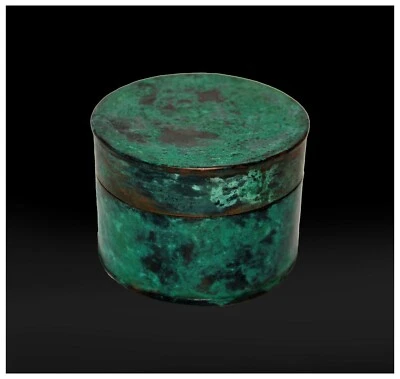 Kogo coreano bronce con hermosa pátina y madera de agar Foto 1 de 4