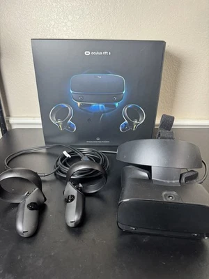 Oculus Rift S PC-Powered VR Gaming Headset - Image 1 of 4