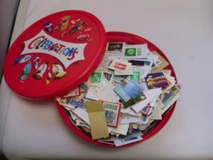400 grams Kiloware world stamp mixture trimmed on paper - Picture 1 of 5