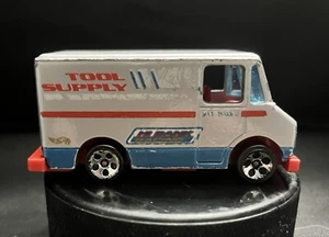 Hot Wheels Gray Tool Supply Truck Hi Bank Racing Pit Crew Van 1:64 Mattel 1986 - Picture 1 of 7