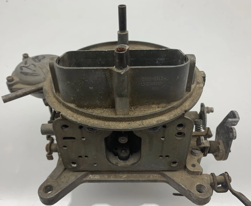 1966 FORD FAIRLANE COMET 390 ORIG #3557 HOLLEY CARBURETOR C6OF-9510-N DATED 624 - Image 1 of 4